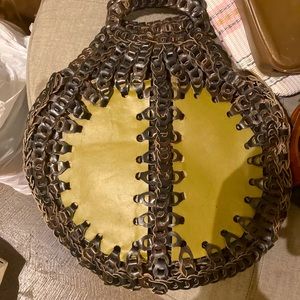 Vintage basket tote bag